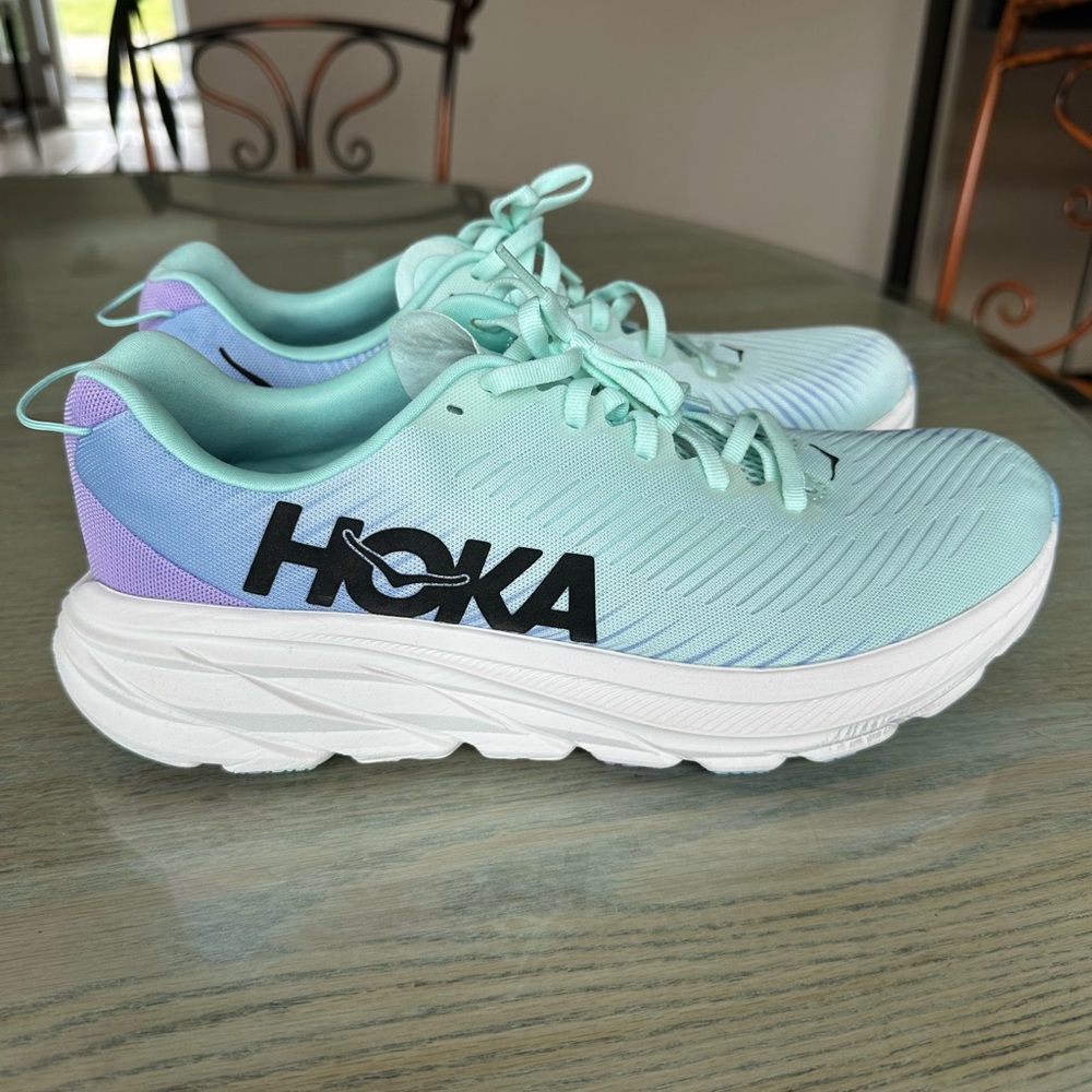 Hoka Women's Running Sneakers 9.5 - Picture 2 of 10